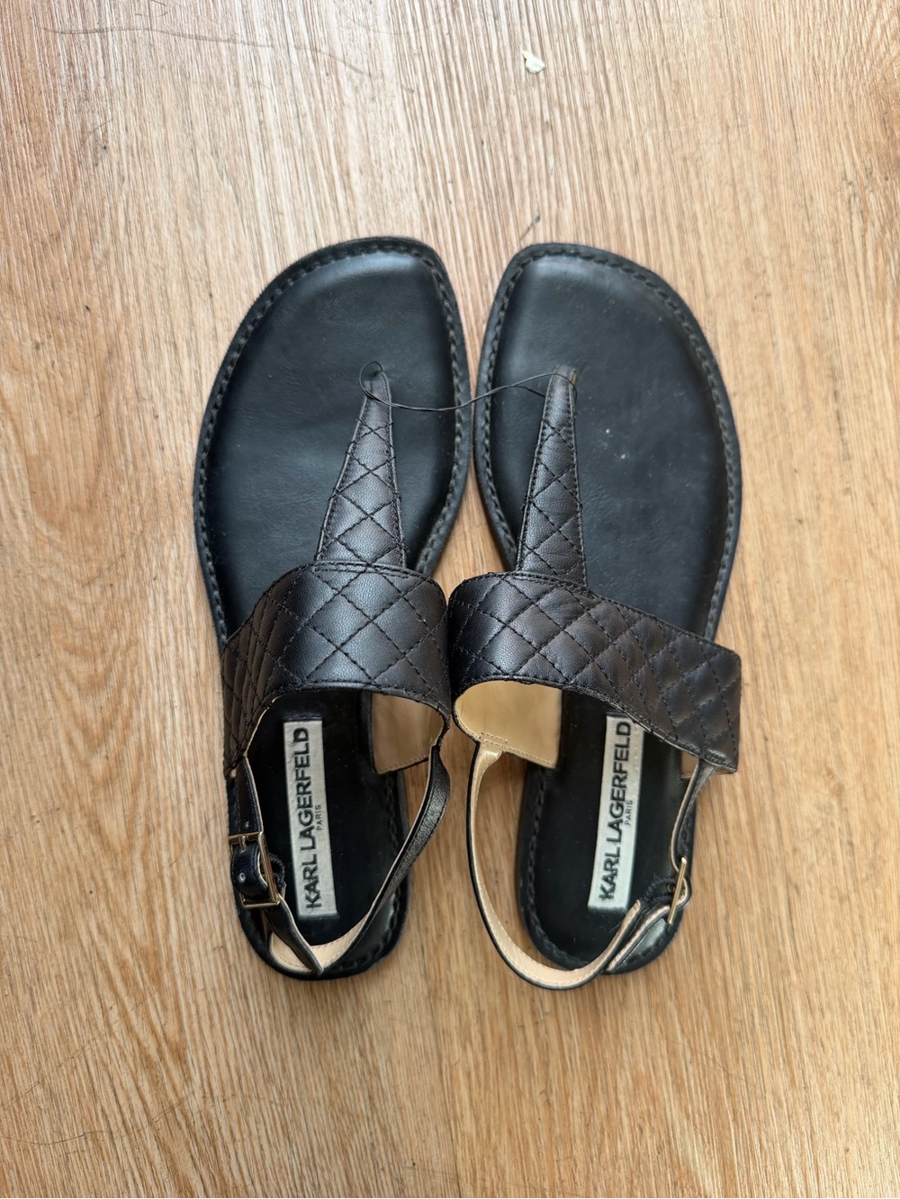 Karl Lagerfeld Black Quilted Leather Thong Sandals with Buckle - Picture 2 of 4